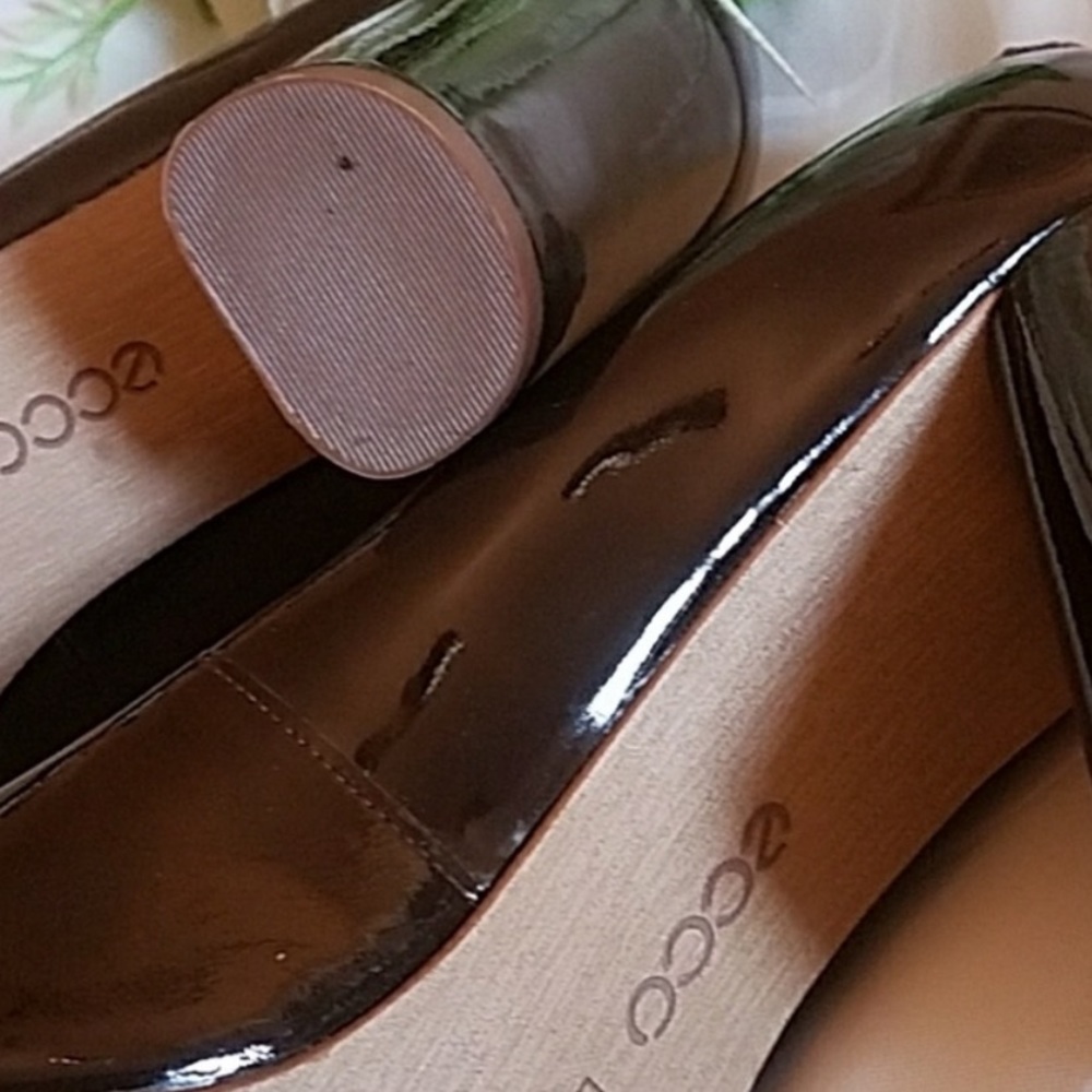 Ecco shoes - Picture 4 of 6